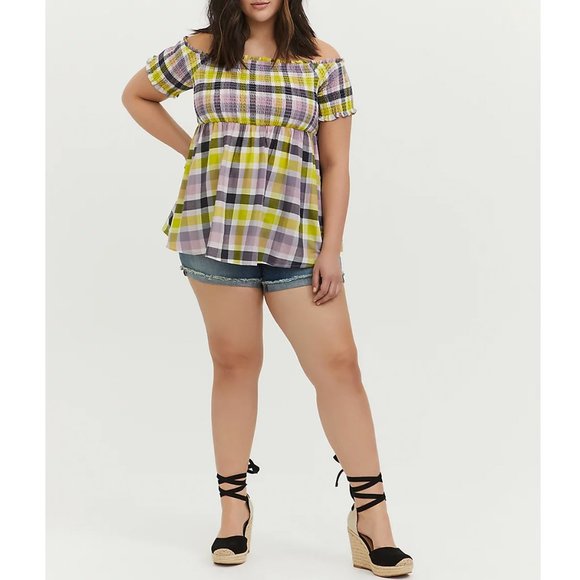 TORRID Plaid Peplum Babydoll Gauze Smocked Off-Shoulder Top NWT Size 1 - Picture 2 of 5